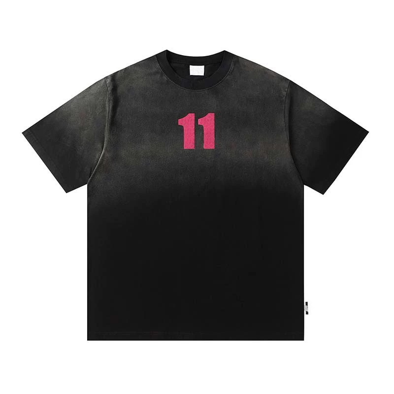 This custom factory designs acid wash t-shirts for clothing production.acid wash t-shirt